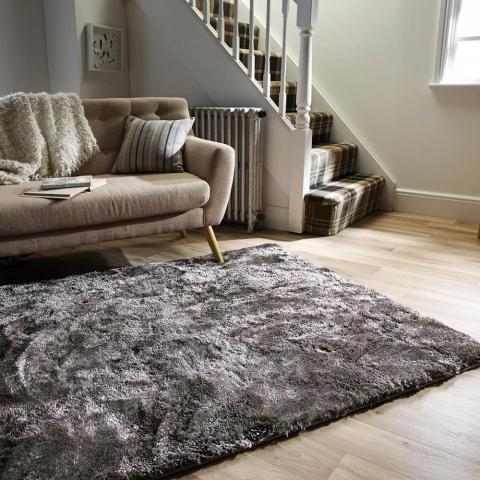 Serenity Rugs in Silver
