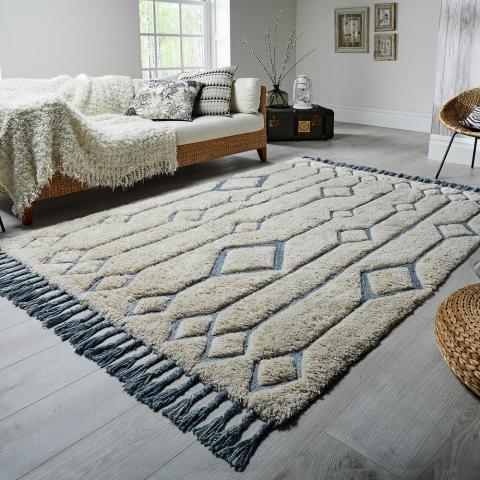 Solitaire Sion rugs in Natural Duck Egg by Luxmi